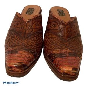 SALPY SHOES CLOGS BROWN HAND TOOLED LEATHER MULES Size 10 USA